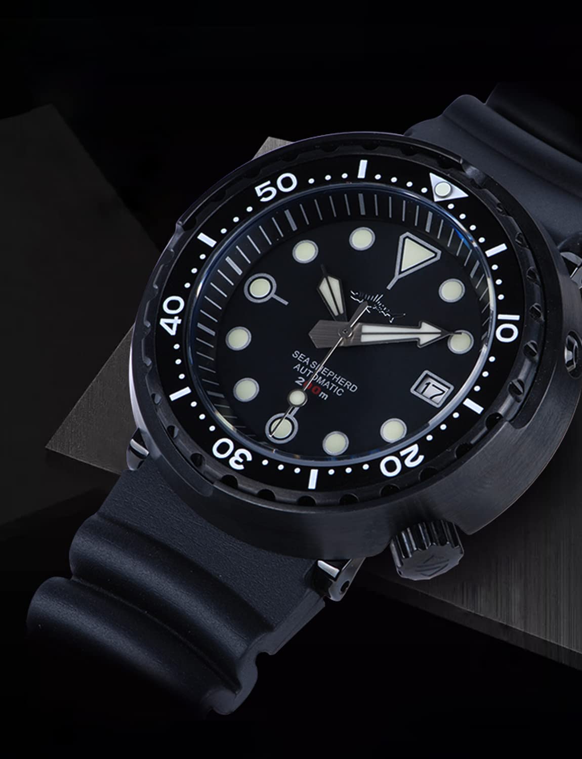 heimdallr black pvd tuna can watch heimdallr black pvd tuna can watch