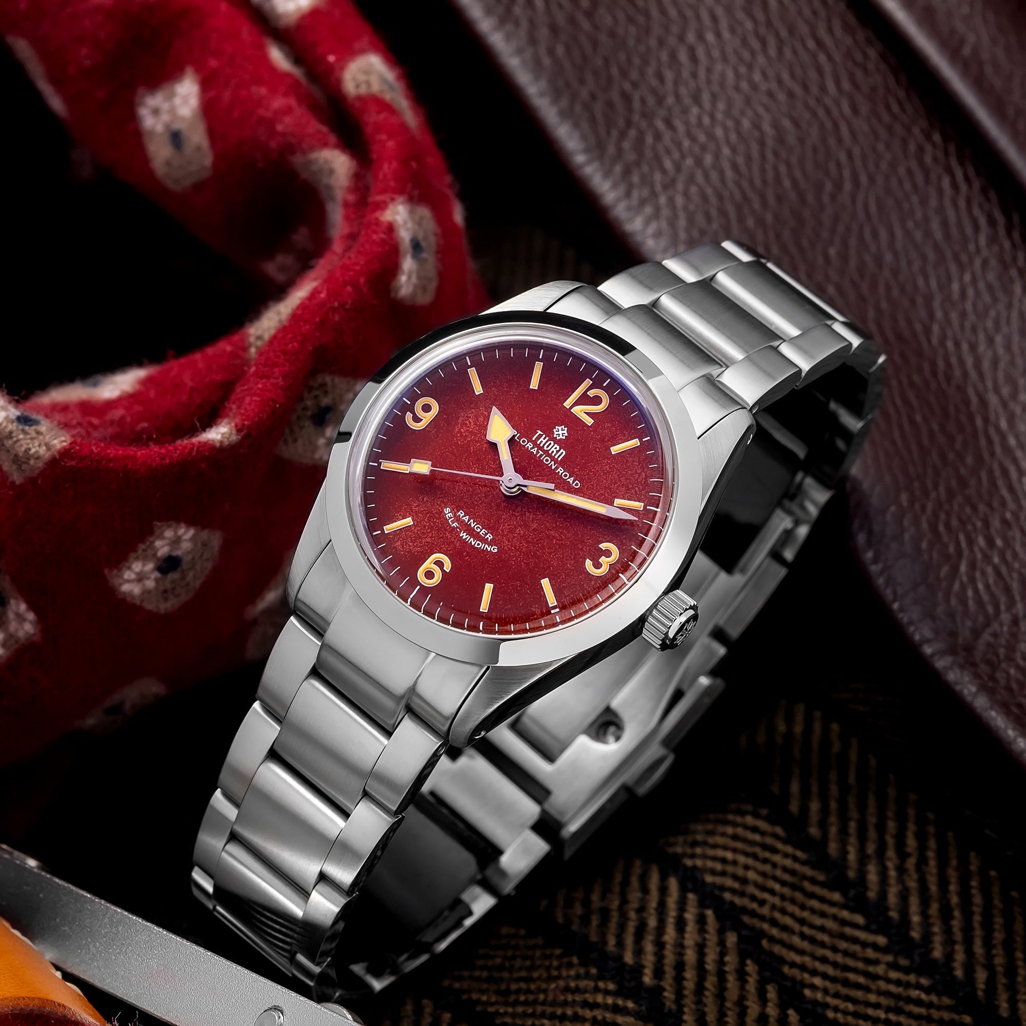 thorn 34mm vintage mechanical watch t003 thorn 34mm vintage mechanical watch t003