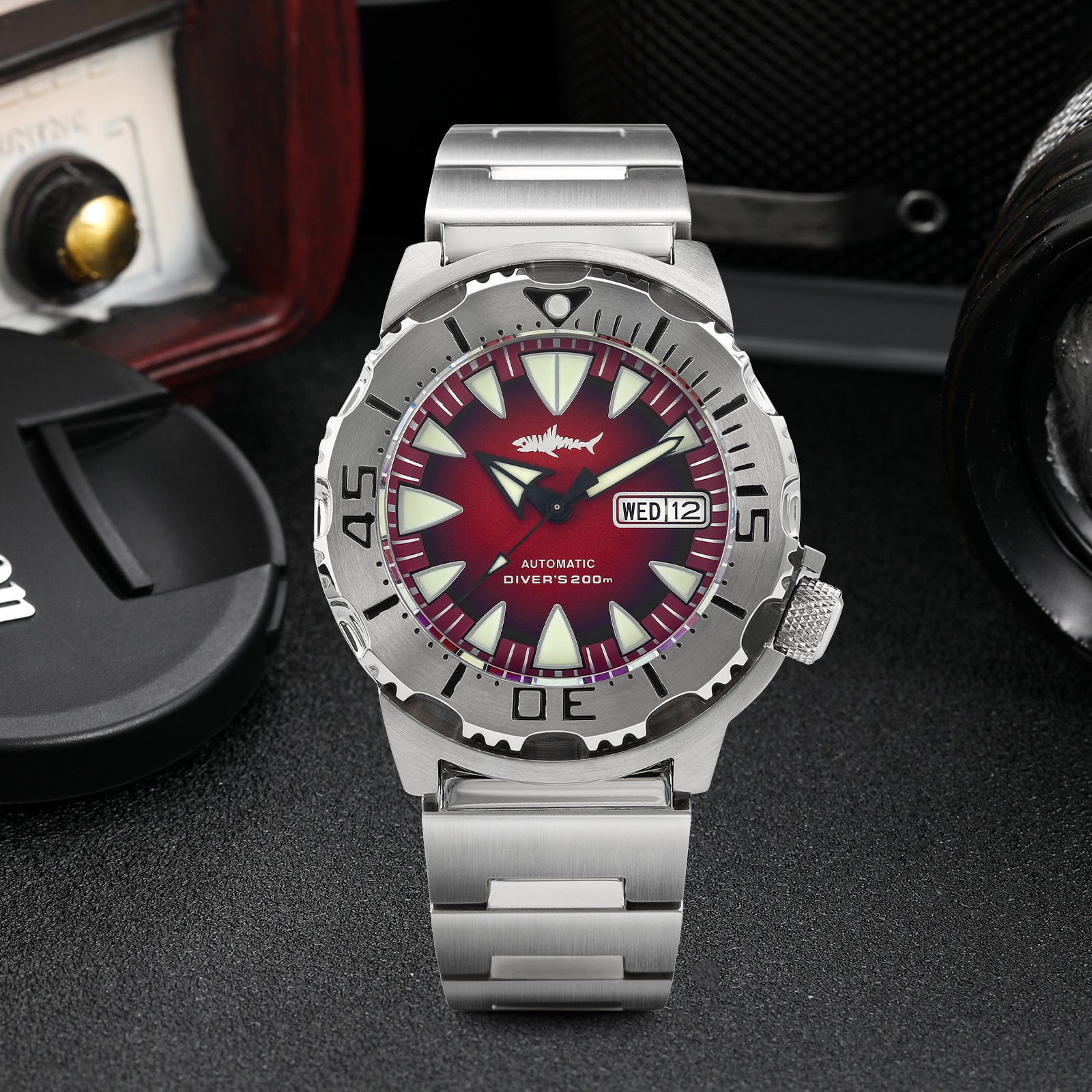heimdallr sharkey ocean monster dive watch heimdallr sharkey ocean monster dive watch