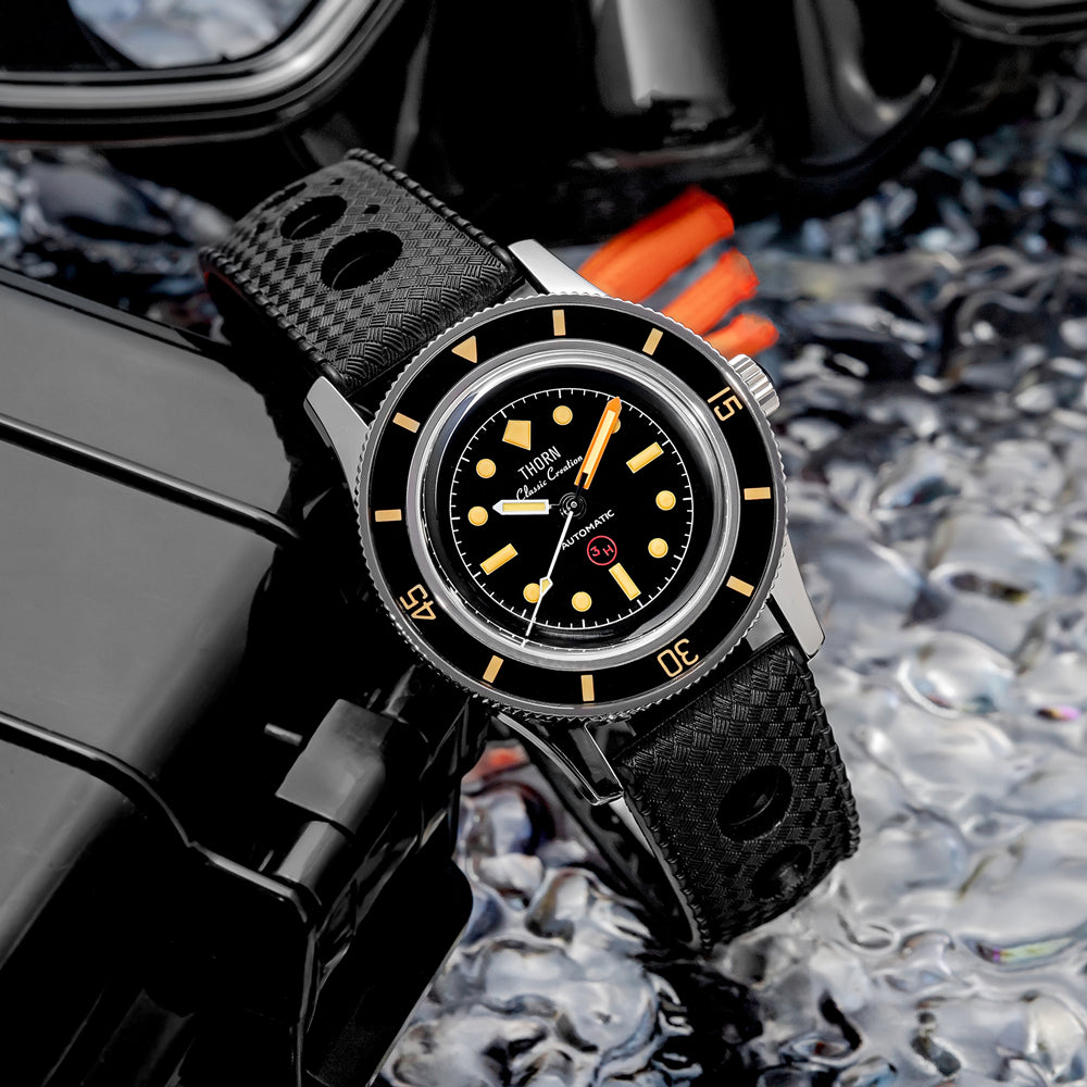 thorn 38mm titanium 50 fathoms dive watch thorn 38mm titanium 50 fathoms dive watch
