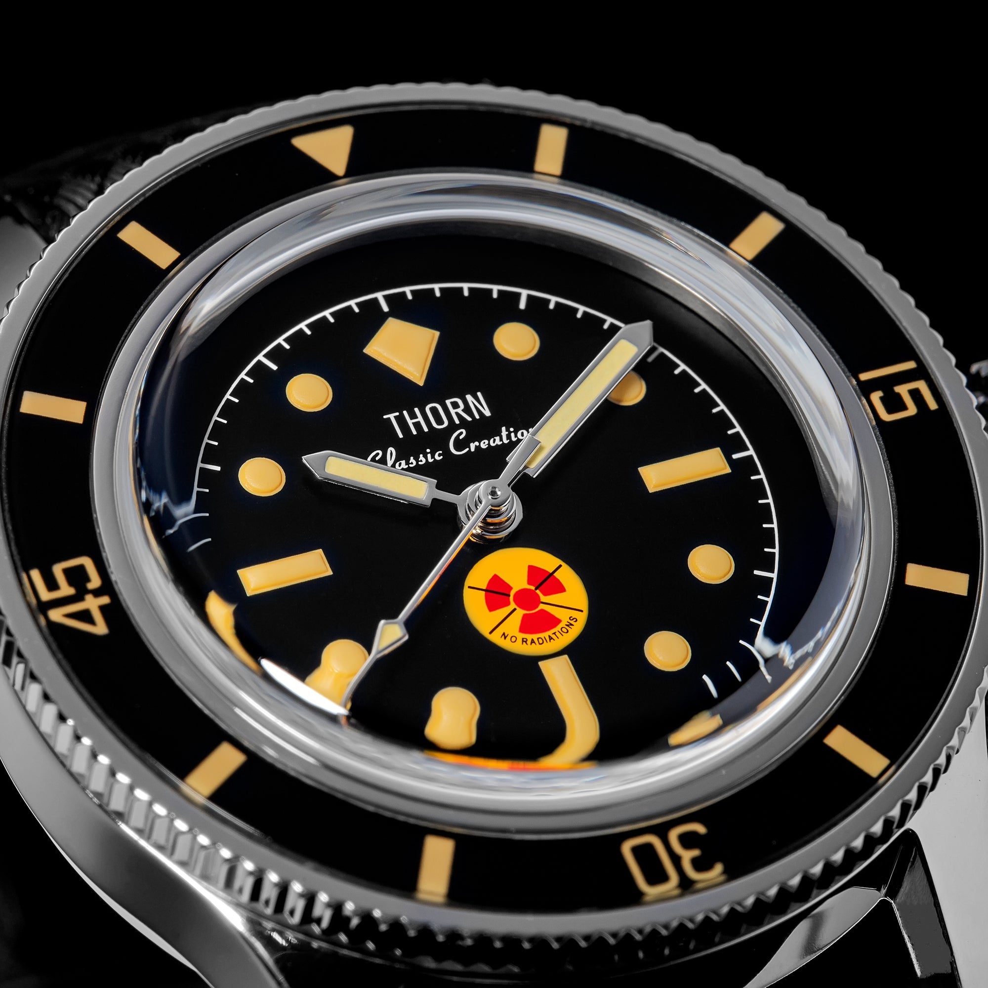 thorn 38mm titanium 50 fathoms dive watch thorn 38mm titanium 50 fathoms dive watch