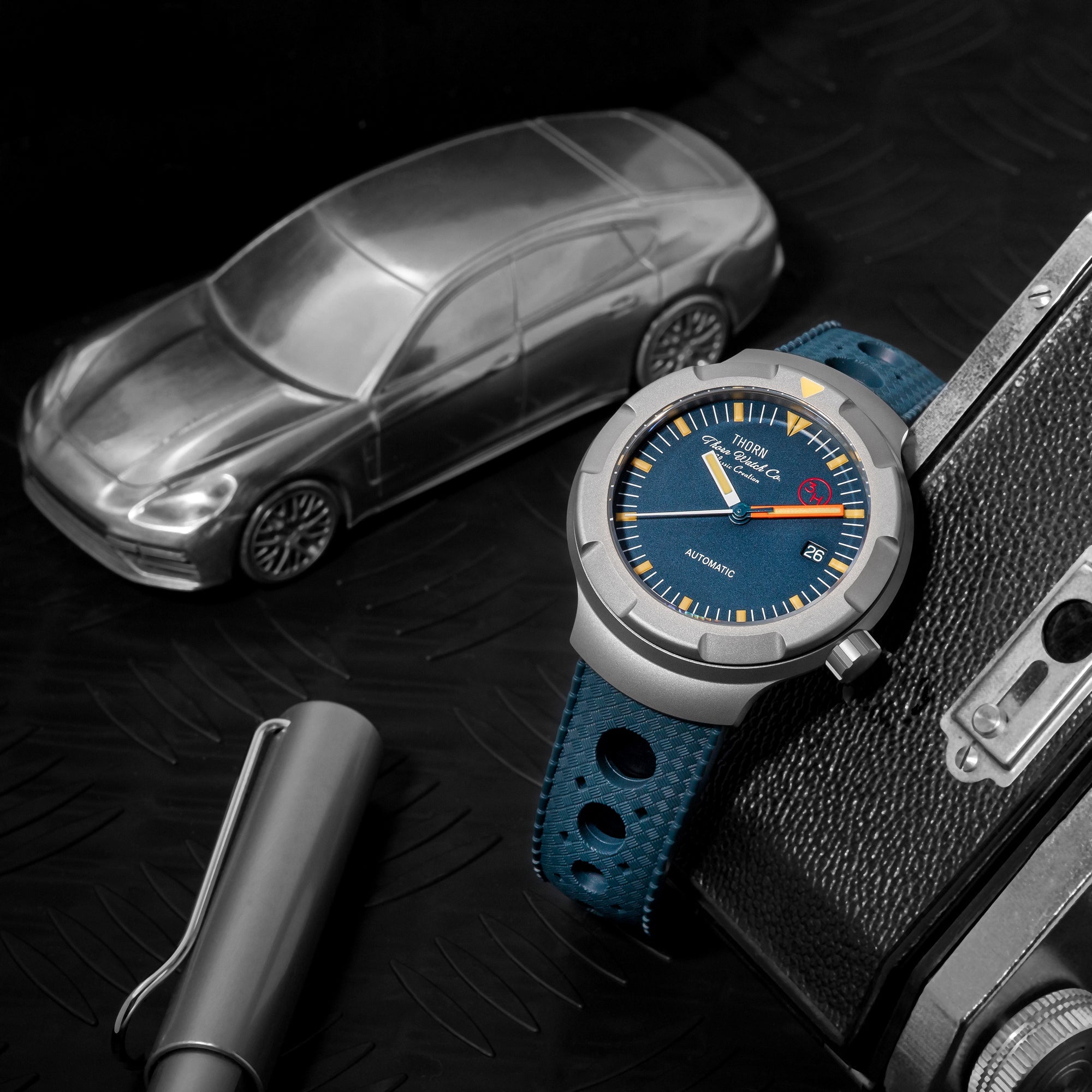 thorn t011 titanium vintage men watch thorn t011 titanium vintage men watch